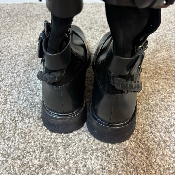 Free People Women’s Billie Buckled Moto Boots Black Leather Size 9.5 NWOB. - Picture 6 of 7